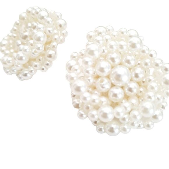 Faux pearl Earrings White dainty stud coquette wedding evening party💖 2/$30 - Picture 14 of 16